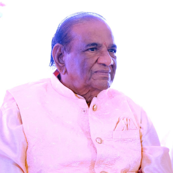 CA Uttambhai Shah, CEO, and Founder of Shree Vinayak Chemex.